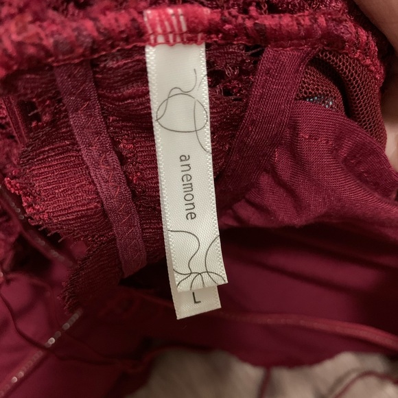 Maroon Lace Bralette - Picture 4 of 4